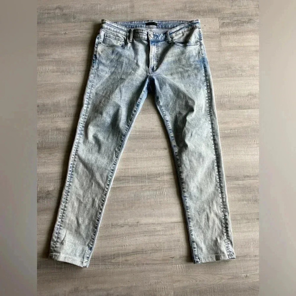 Uniqlo jeans | size men’s 35X34 - Picture 1 of 4